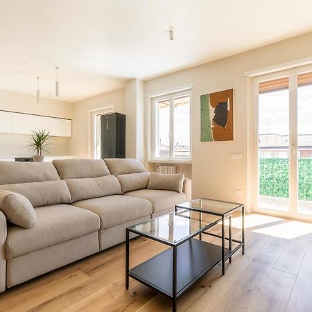 La Dolce Vita - Sunny Penthouse Trastevere Station 100Sqm โรม ภายนอก รูปภาพ