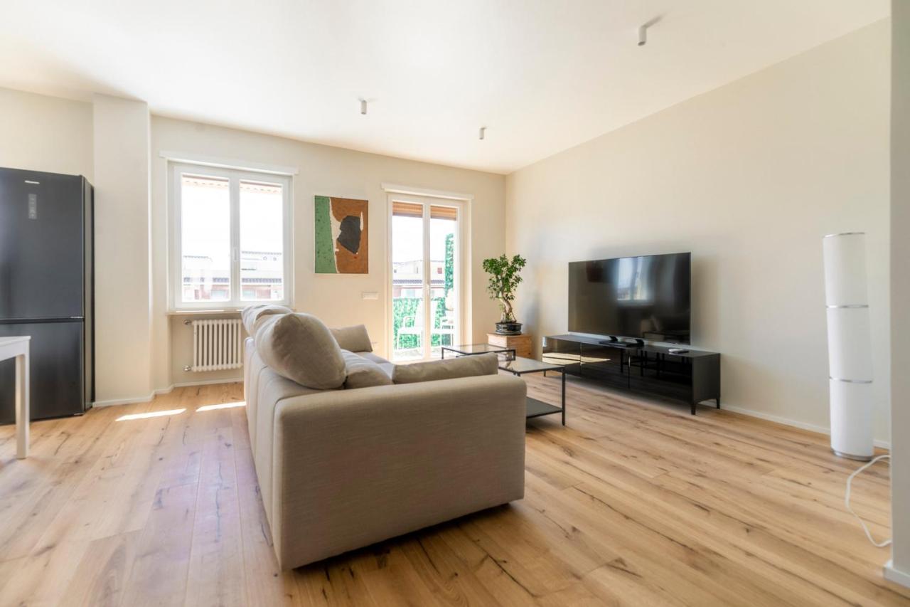 La Dolce Vita - Sunny Penthouse Trastevere Station 100Sqm โรม ภายนอก รูปภาพ