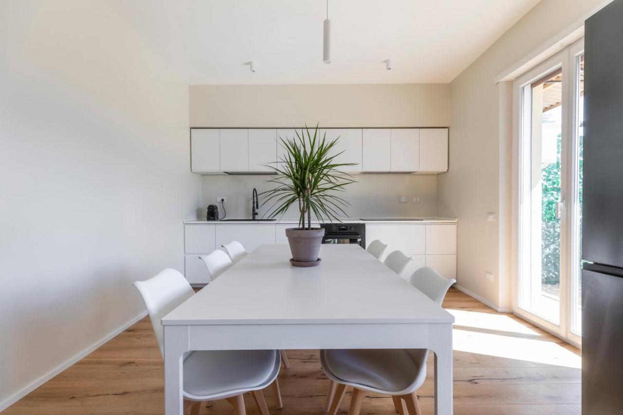 La Dolce Vita - Sunny Penthouse Trastevere Station 100Sqm โรม ภายนอก รูปภาพ