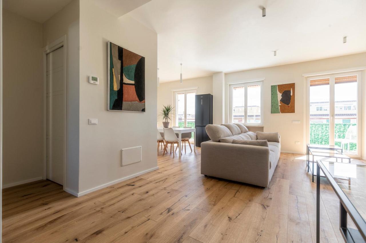 La Dolce Vita - Sunny Penthouse Trastevere Station 100Sqm โรม ภายนอก รูปภาพ