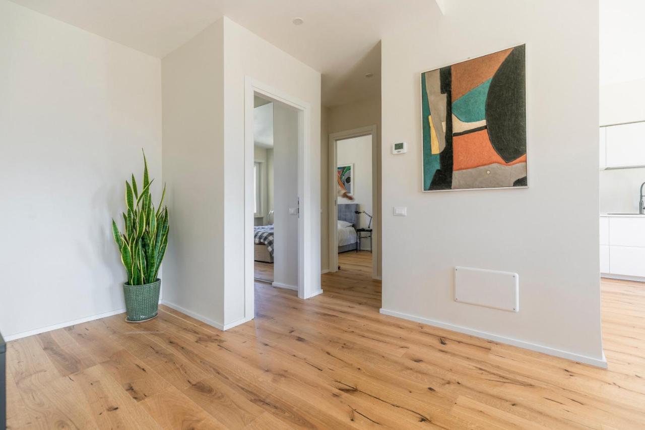 La Dolce Vita - Sunny Penthouse Trastevere Station 100Sqm โรม ภายนอก รูปภาพ