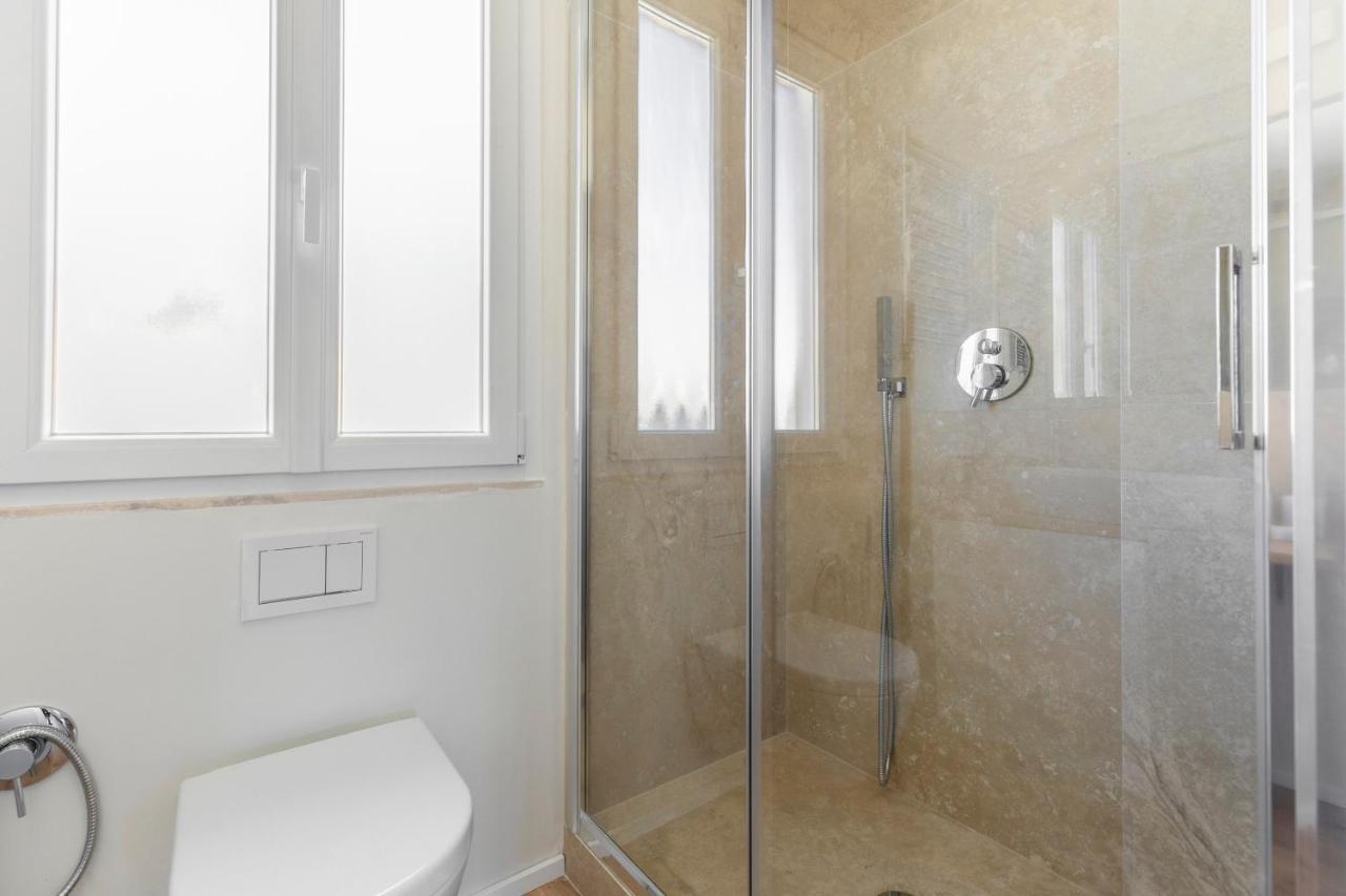 La Dolce Vita - Sunny Penthouse Trastevere Station 100Sqm โรม ภายนอก รูปภาพ