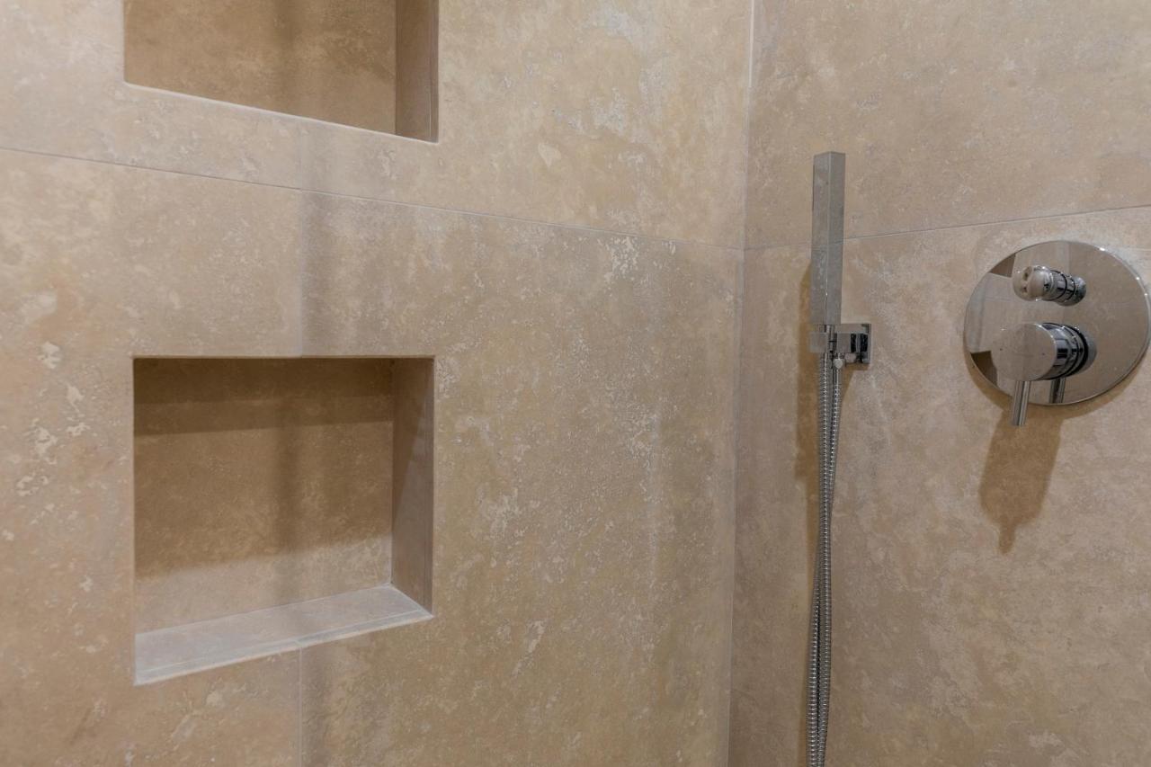 La Dolce Vita - Sunny Penthouse Trastevere Station 100Sqm โรม ภายนอก รูปภาพ